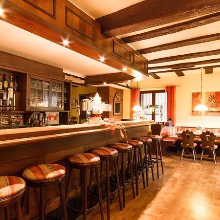 Hotel- Restaurant Zum Hirsch Großenlüder Extérieur photo